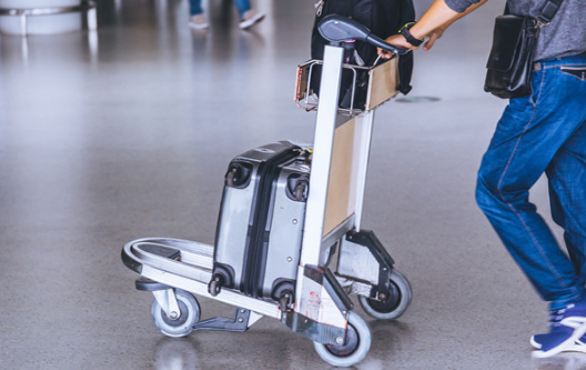 26寸的行李箱飛機可以免費托運嗎3