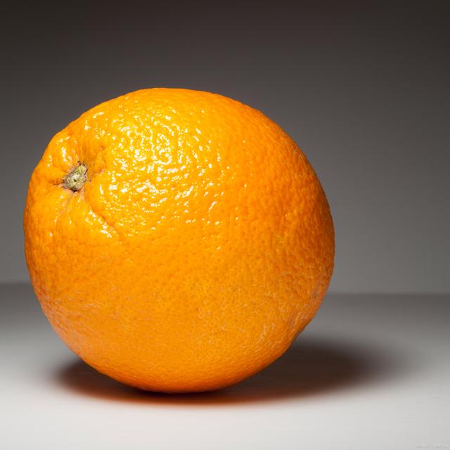 橘子在愛情中的寓意，暗示著愛情的持久和永恒